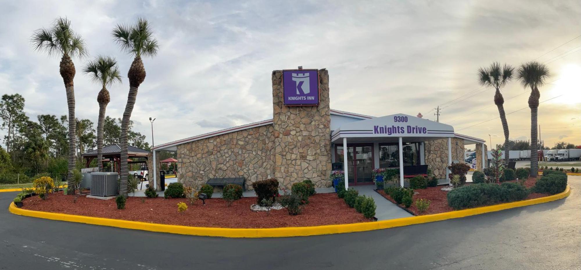 Knights Inn Punta Gorda Esterno foto