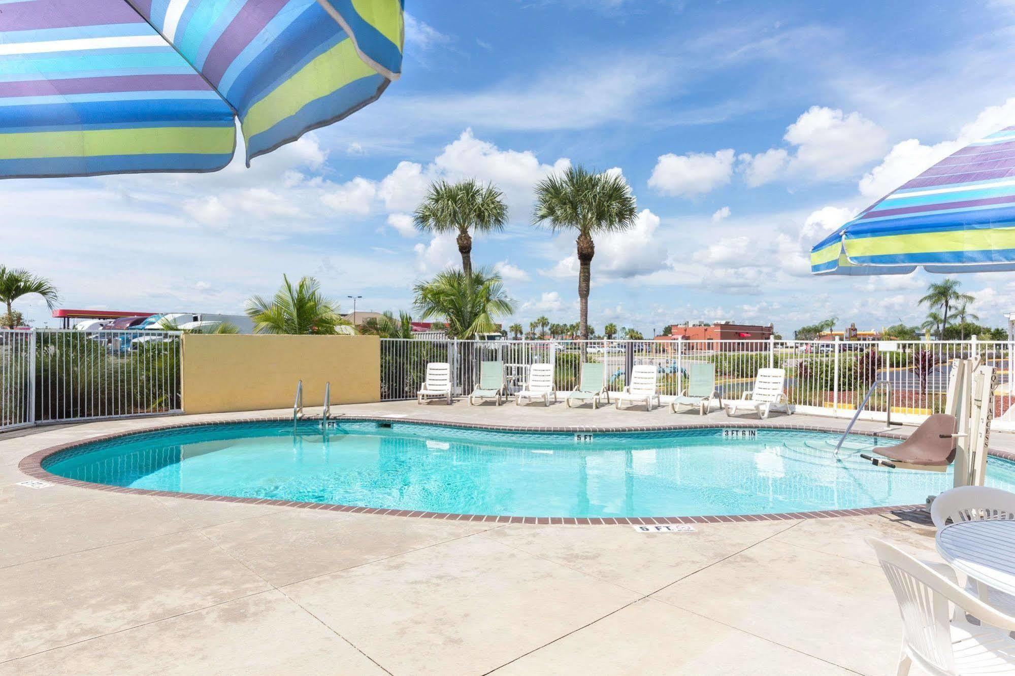 Knights Inn Punta Gorda Esterno foto