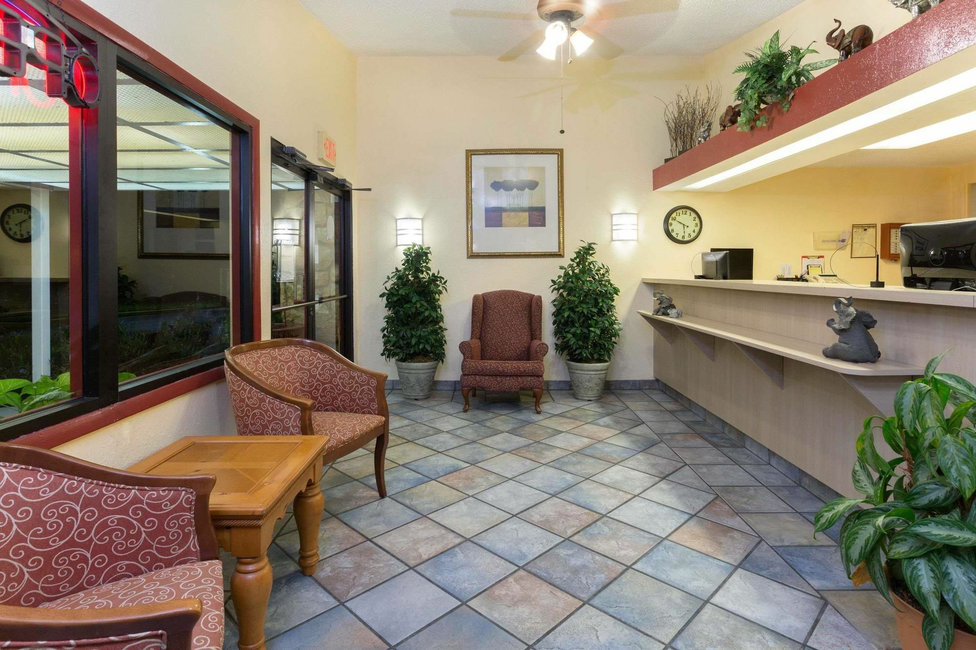 Knights Inn Punta Gorda Esterno foto